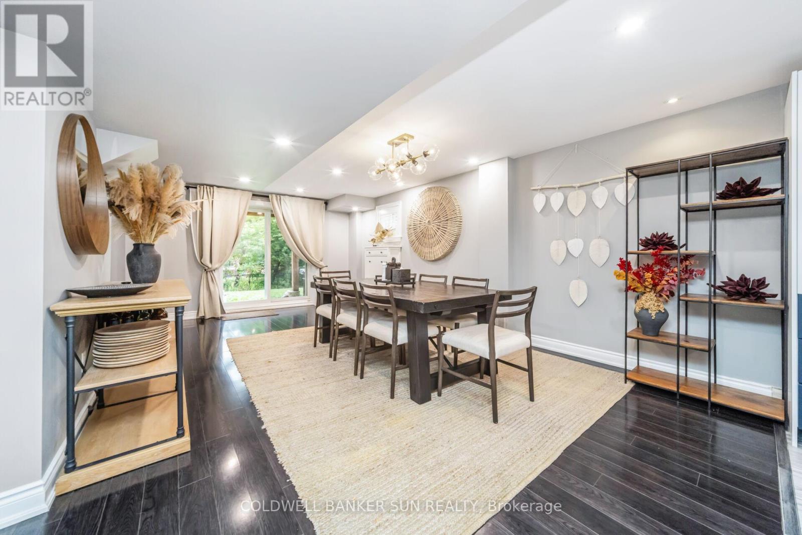 58 COPELAND CRESCENT - 45