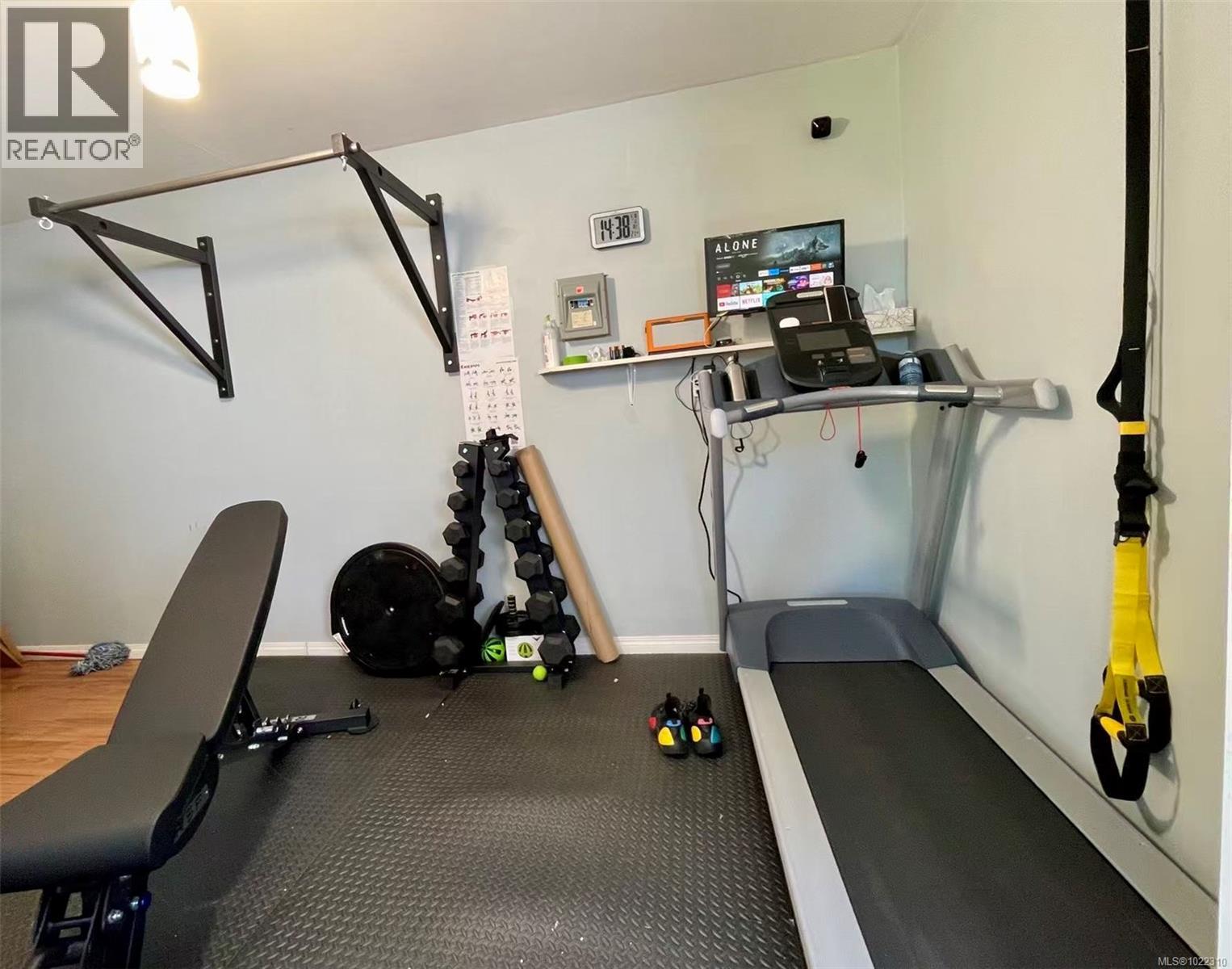 3956 Cedar Hill Cross Rd, Saanich