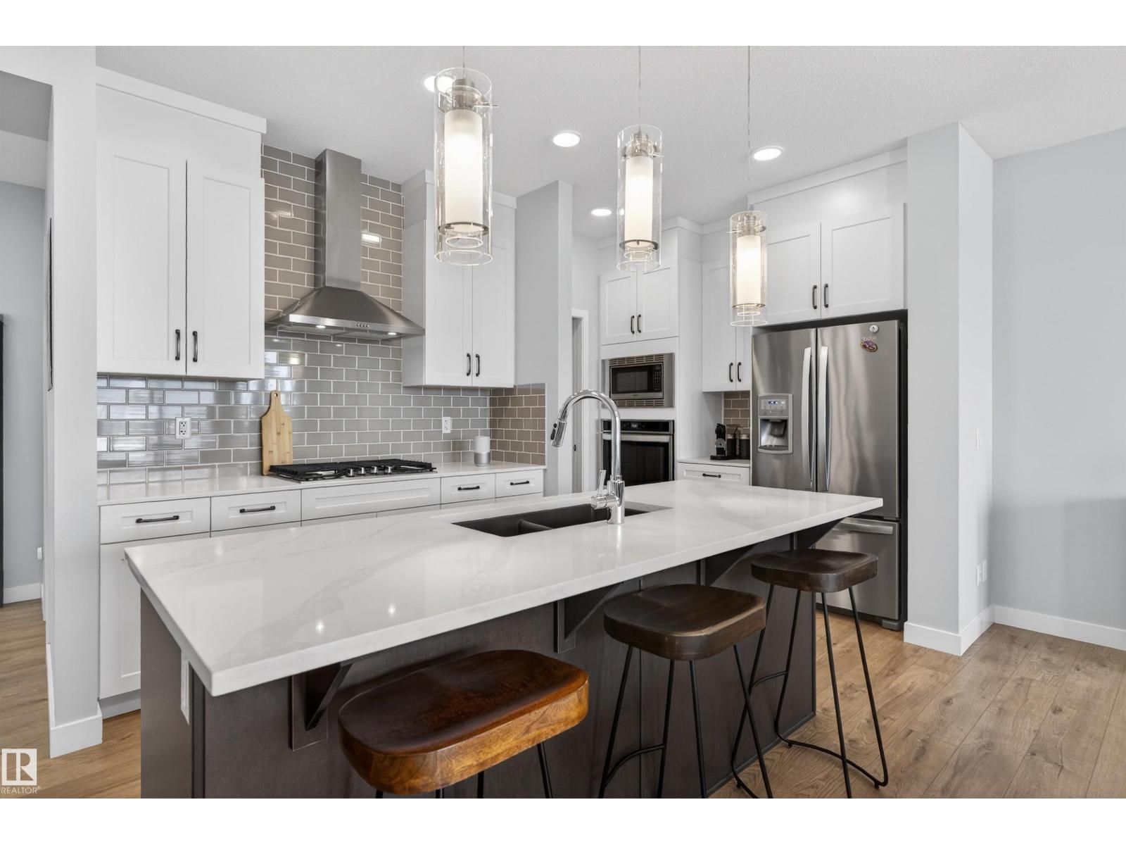 3230 PARKER LOOP SW, Edmonton