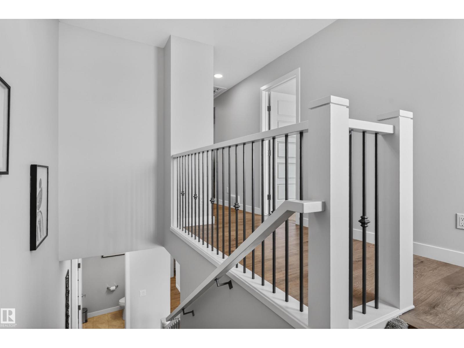 3230 PARKER LOOP SW, Edmonton