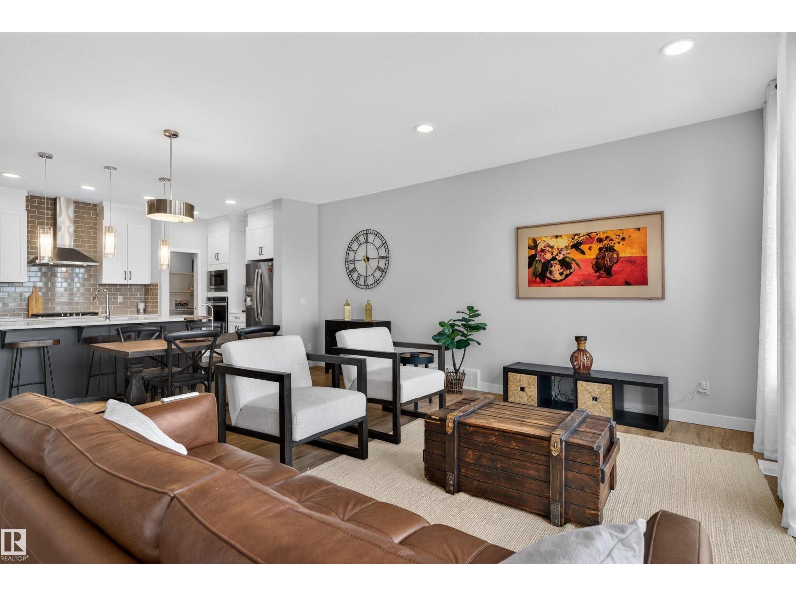 3230 PARKER LOOP SW, Edmonton