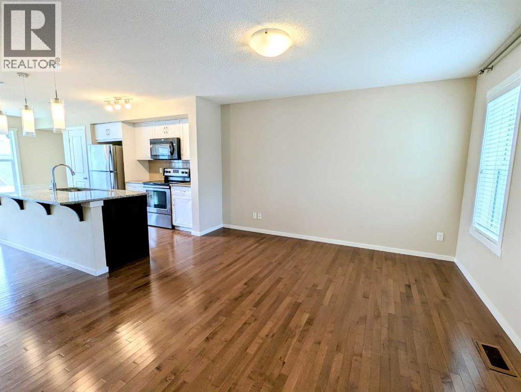 Single Family House for Sale in  Evansborough Way NW Evanston Calgary 