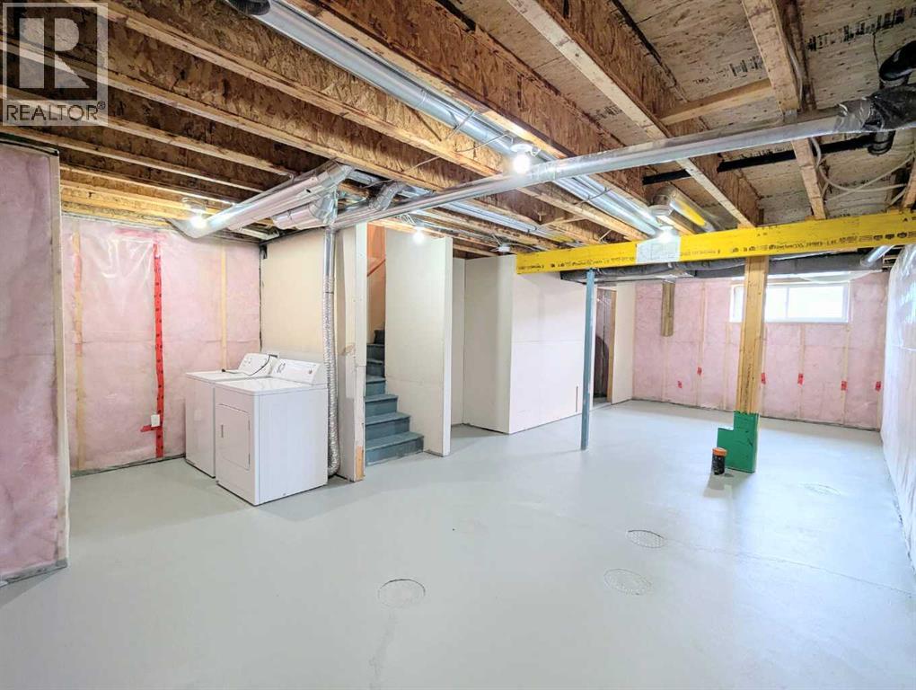 Single Family House for Sale in  Evansborough Way NW Evanston Calgary 