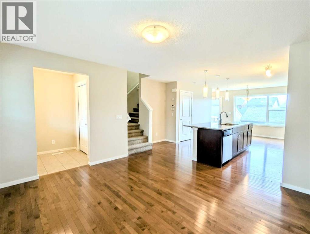 Single Family House for Sale in  Evansborough Way NW Evanston Calgary 