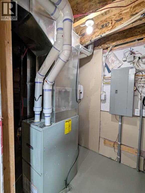 Single Family House for Sale in  Evansborough Way NW Evanston Calgary 