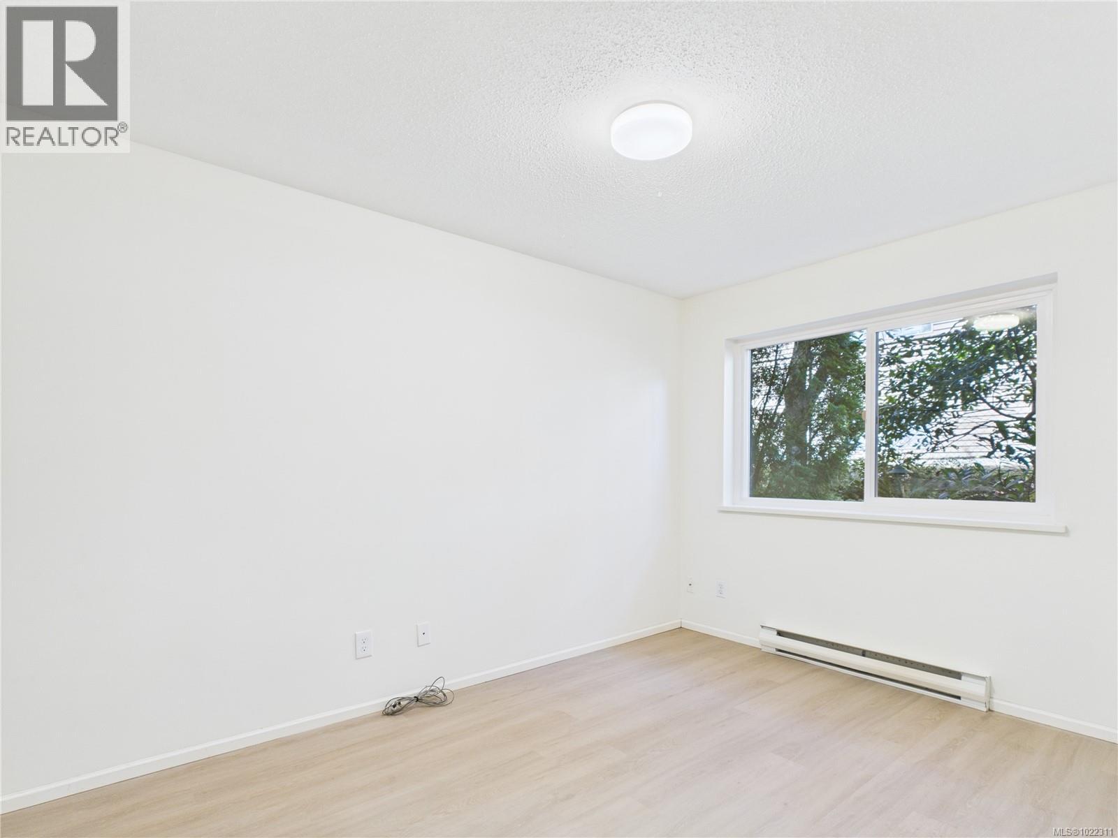 102 1028 Balmoral Road, Victoria