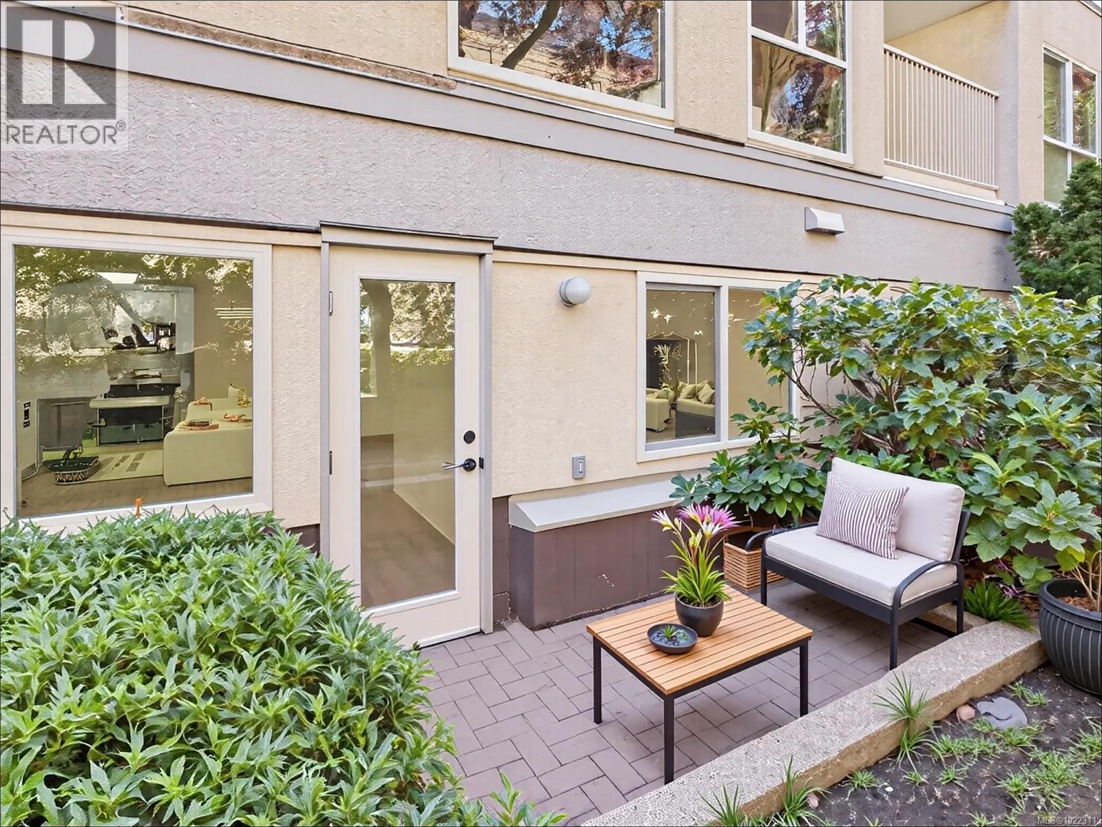 102 1028 Balmoral Road, Victoria