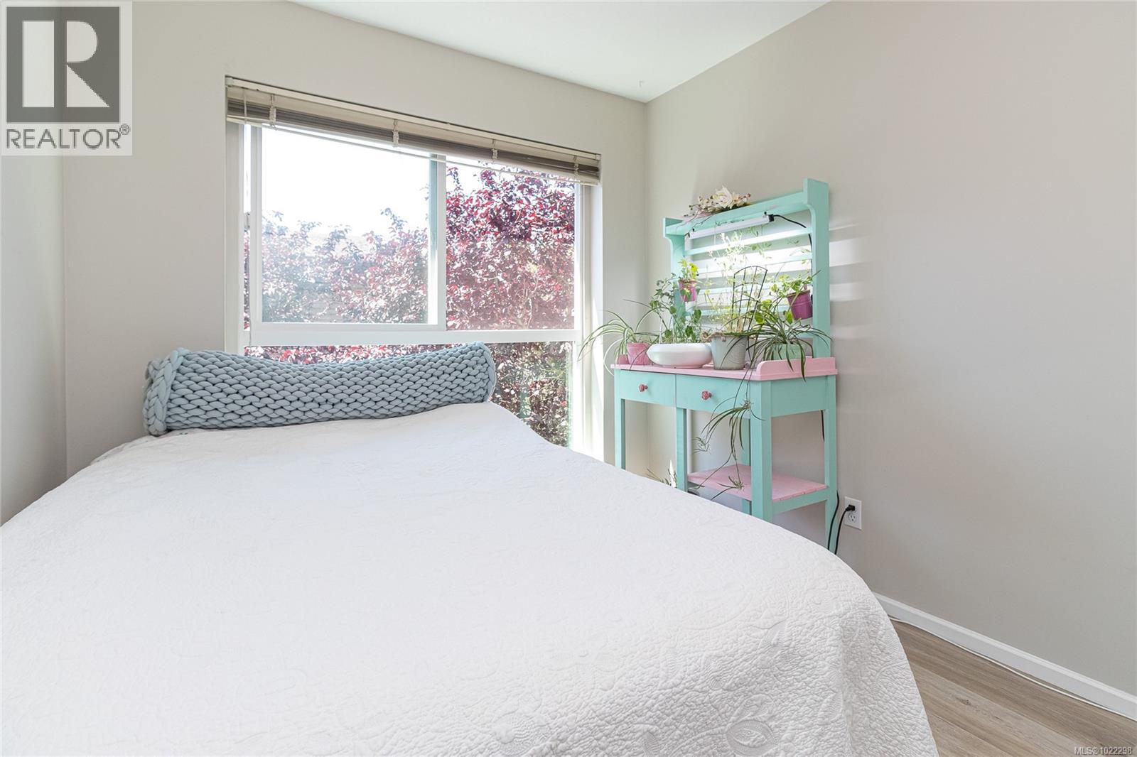 403 1028 Balmoral Road, Victoria