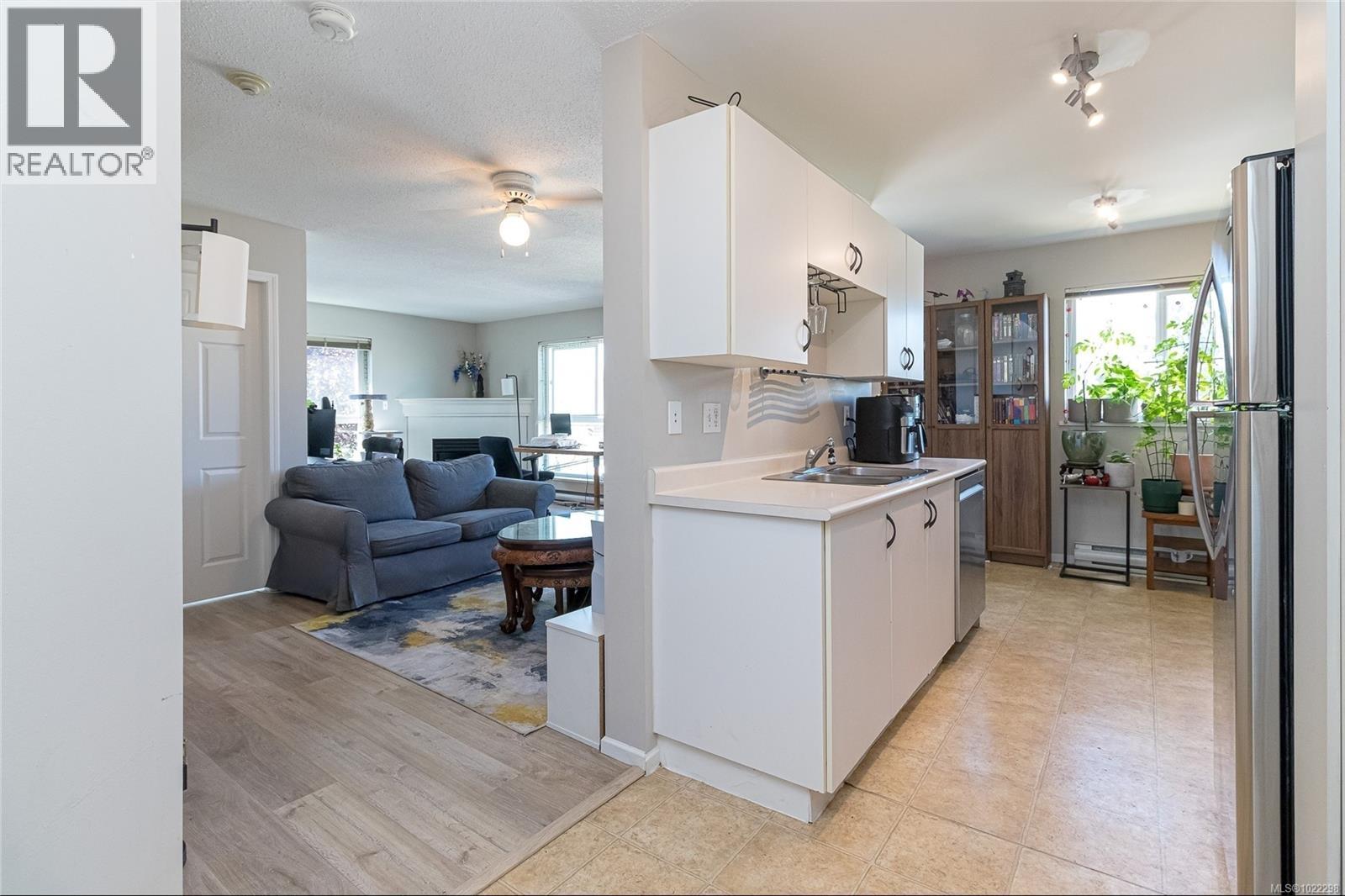 403 1028 Balmoral Road, Victoria