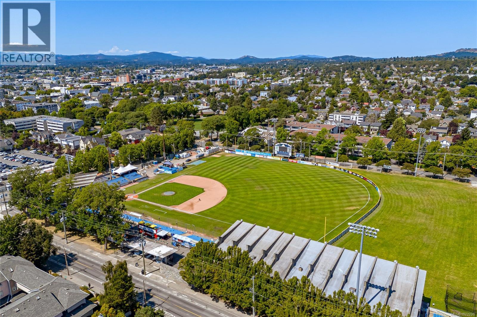 403 1028 Balmoral Road, Victoria