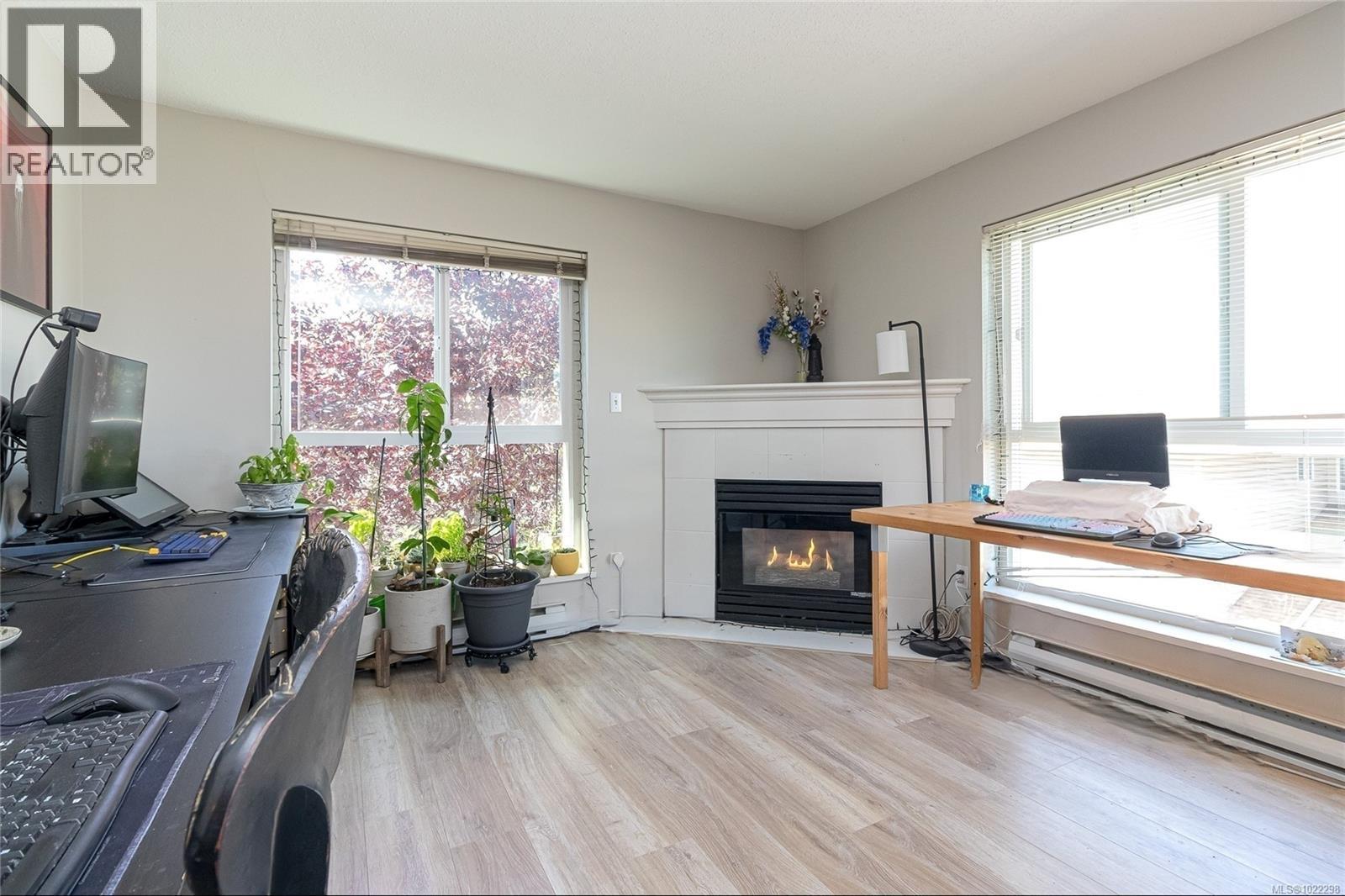 403 1028 Balmoral Road, Victoria