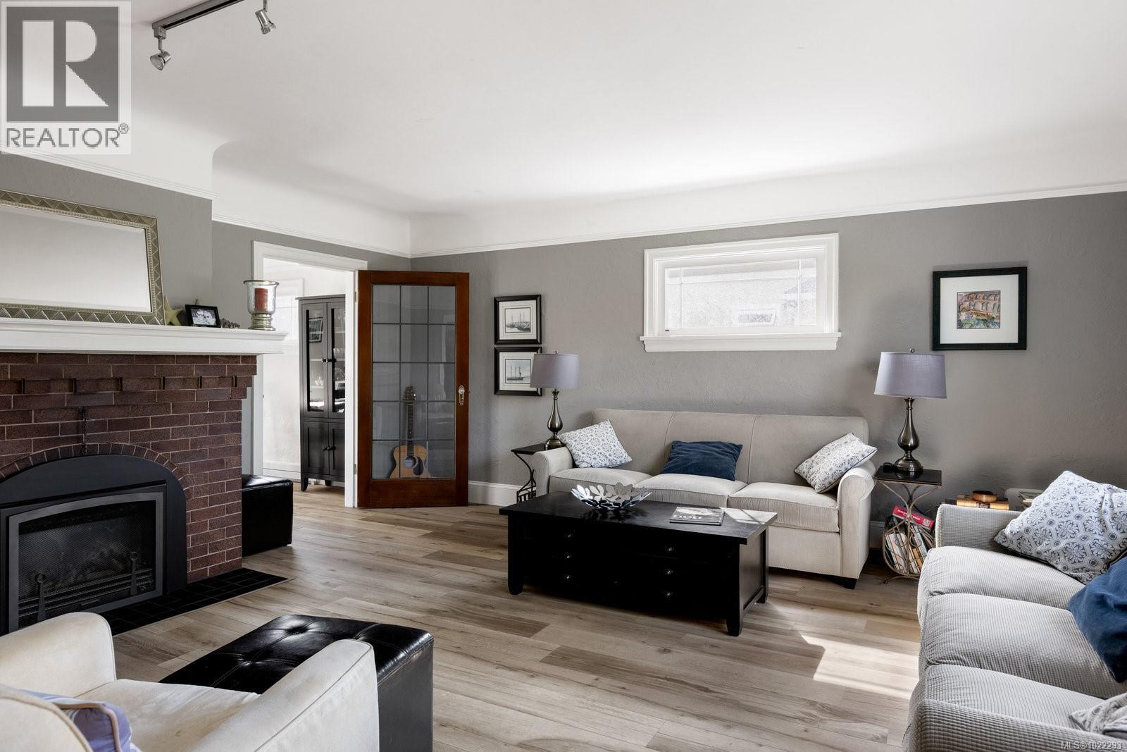  2535 Dalhousie Street, Oak Bay