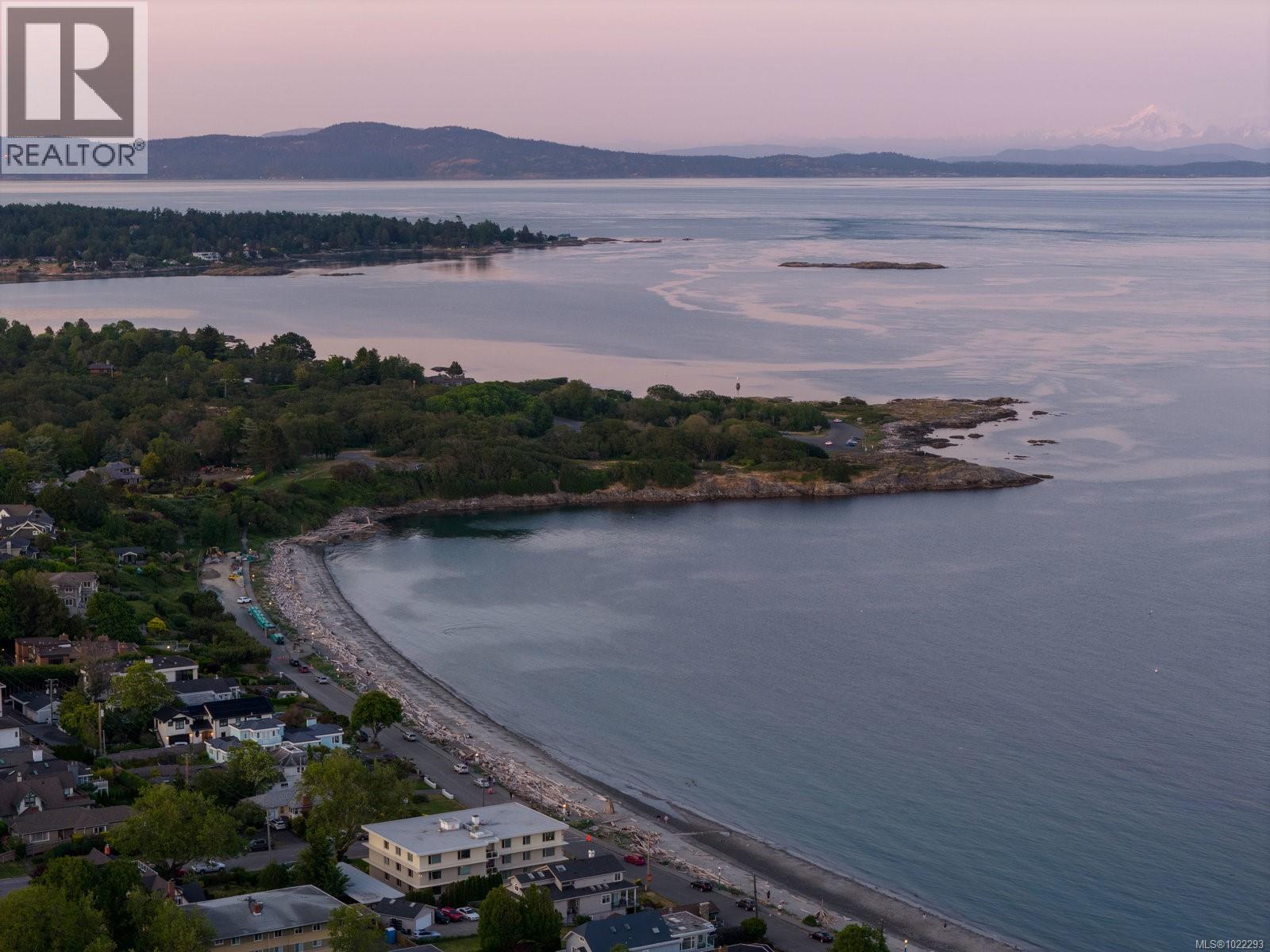  2535 Dalhousie Street, Oak Bay