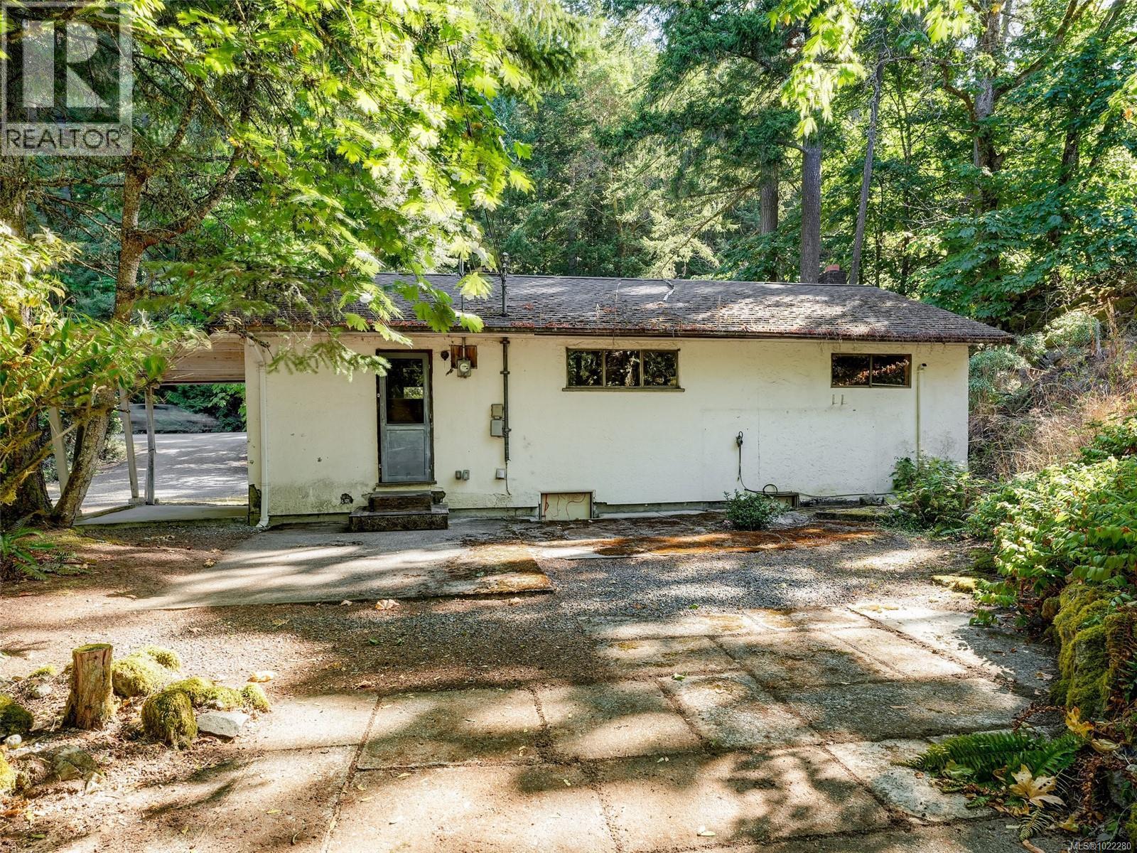  5142 West Saanich Road, Saanich