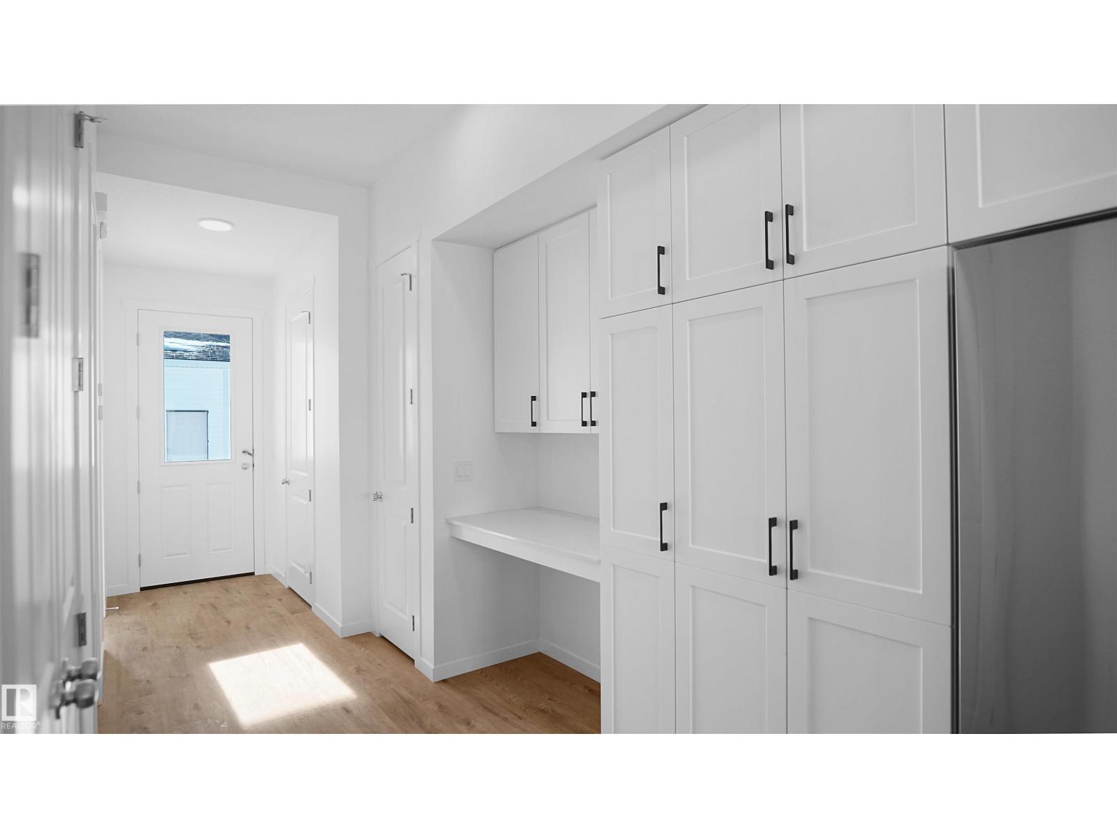 20605 42 AV NW, Edmonton