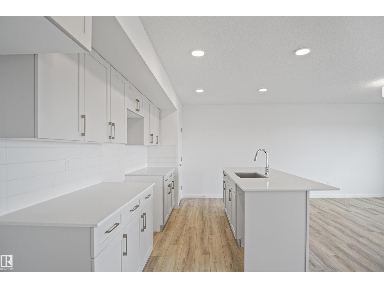 #19 19904 31 AV NW, Edmonton