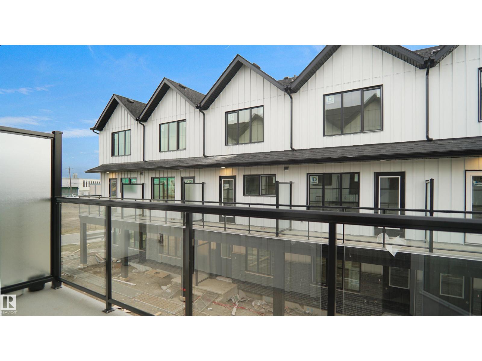 #6 29 Airport RD NW, Edmonton