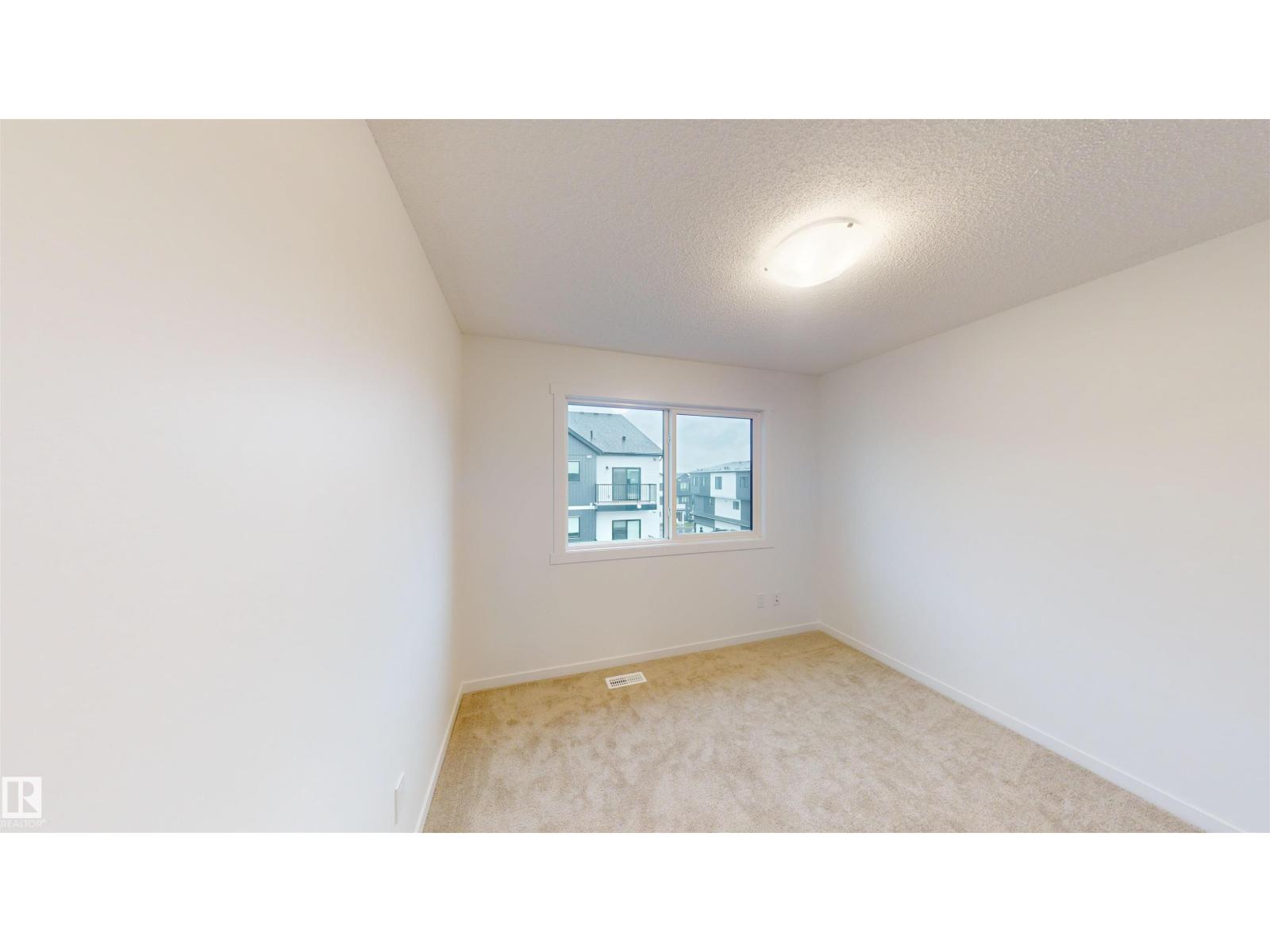 #6 29 Airport RD NW, Edmonton
