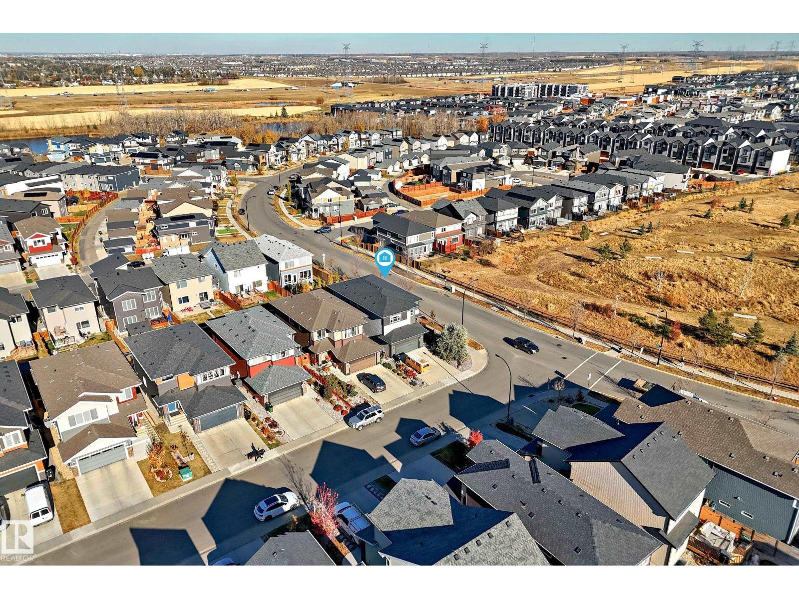 4004 6 AV SW, Edmonton