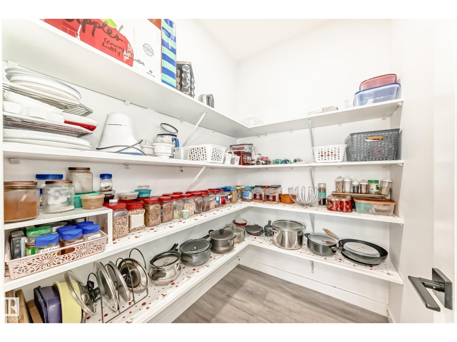 3247 CHERNOWSKI WY SW, Edmonton