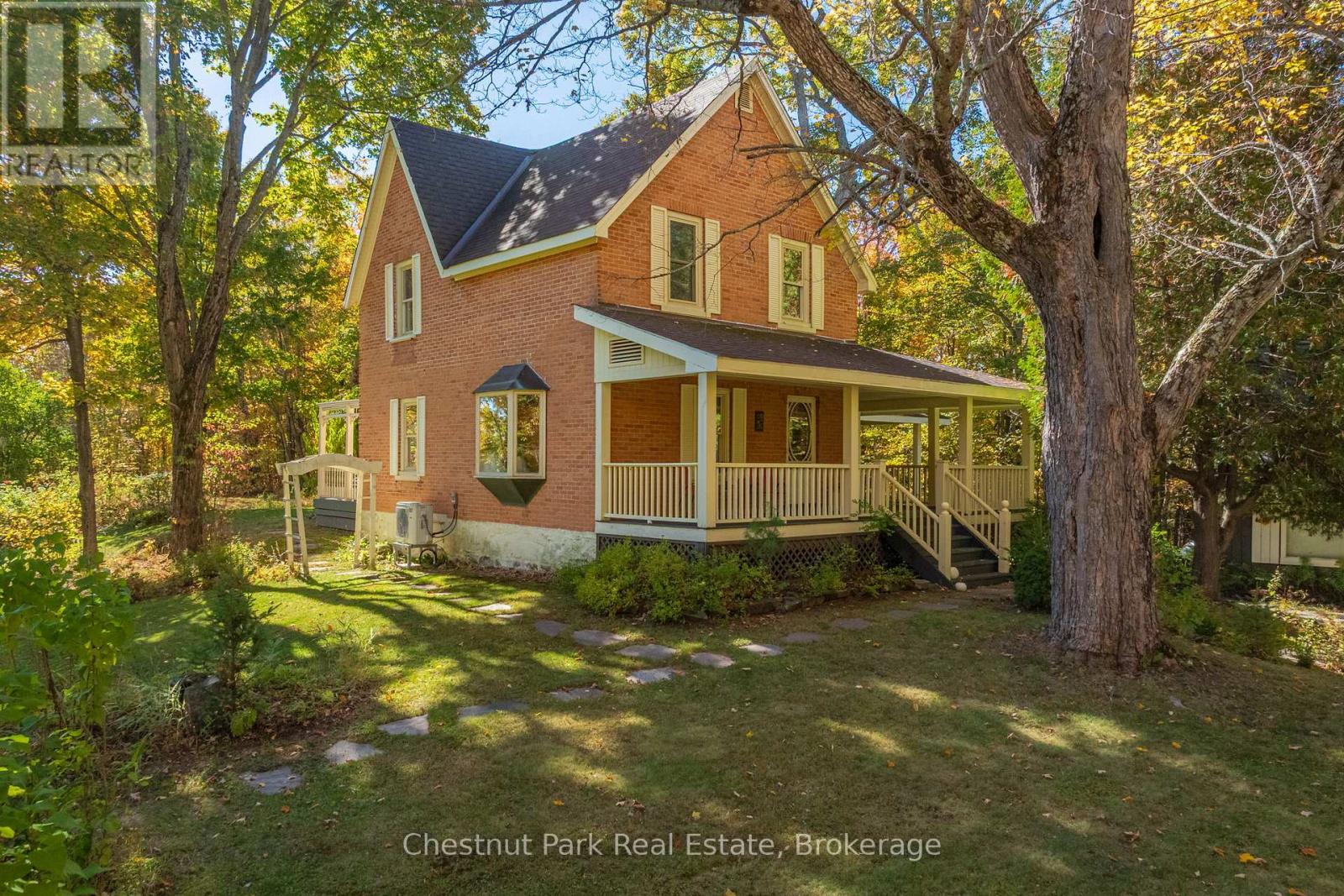 2360 60 HIGHWAY - Main photo, Lake of Bays (Franklin), Ontario