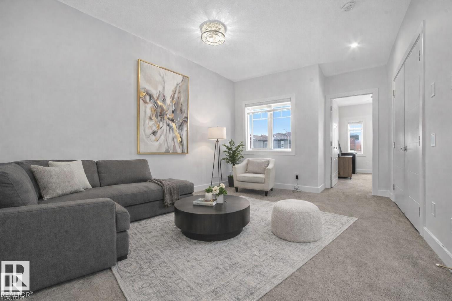 15023 15 ST NW, Edmonton