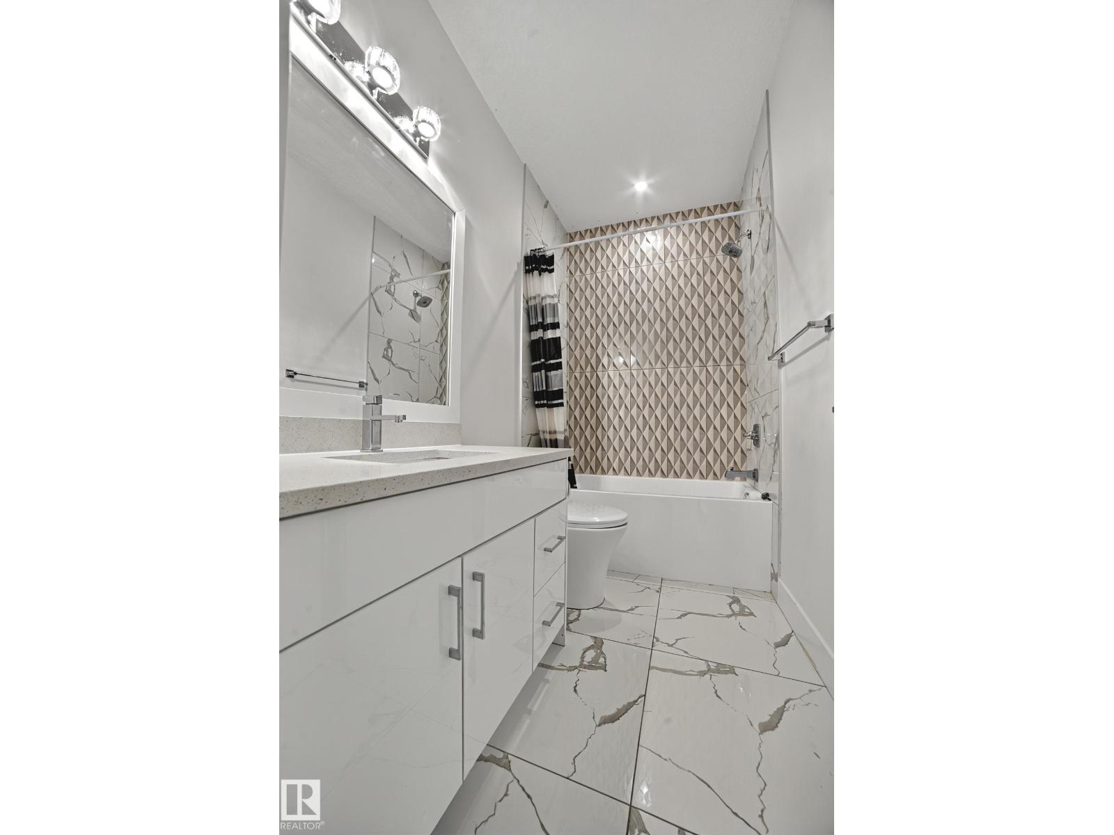 15023 15 ST NW, Edmonton