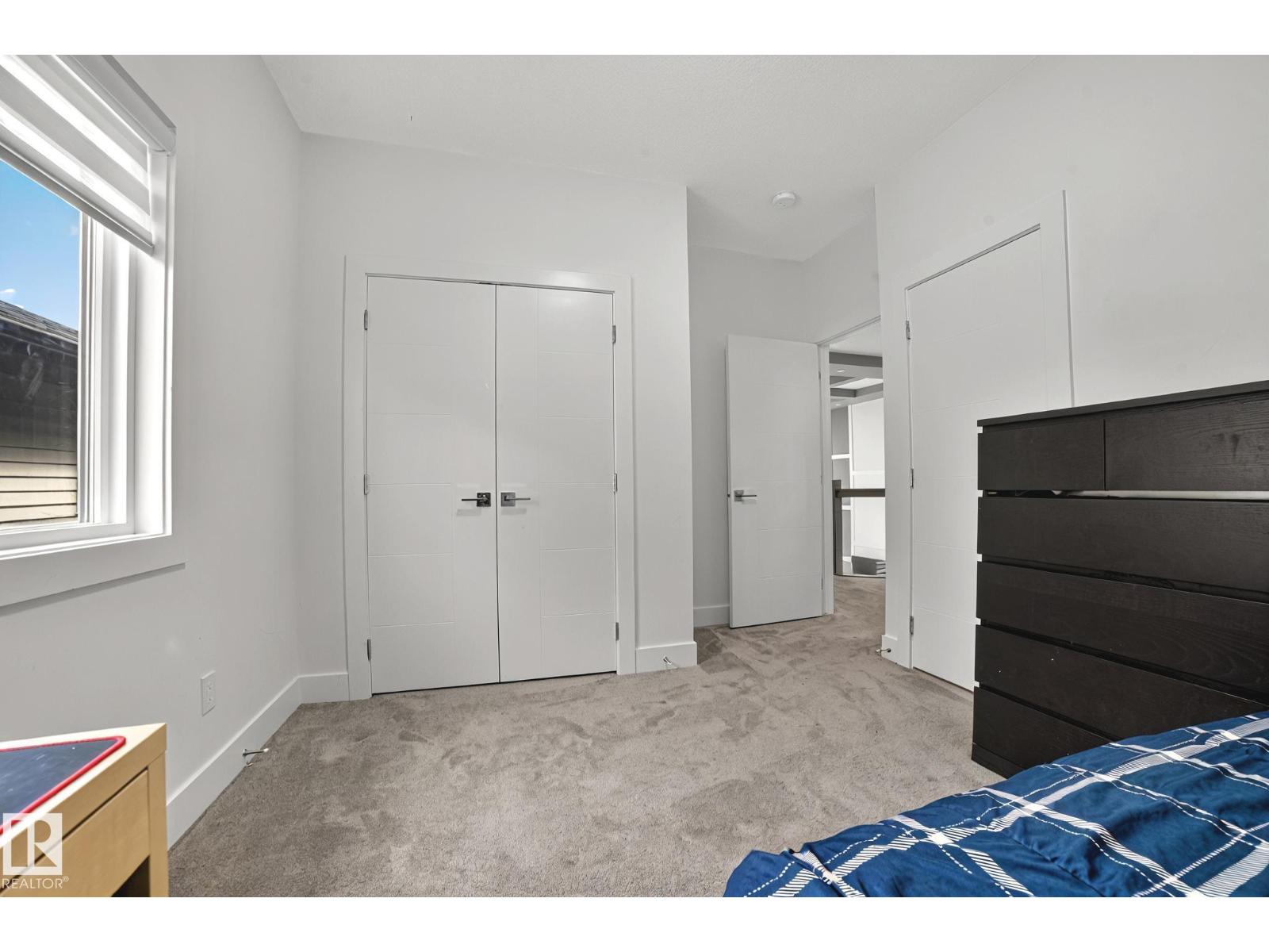 15023 15 ST NW, Edmonton