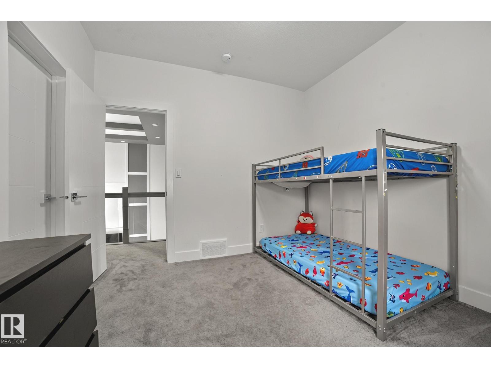 15023 15 ST NW, Edmonton