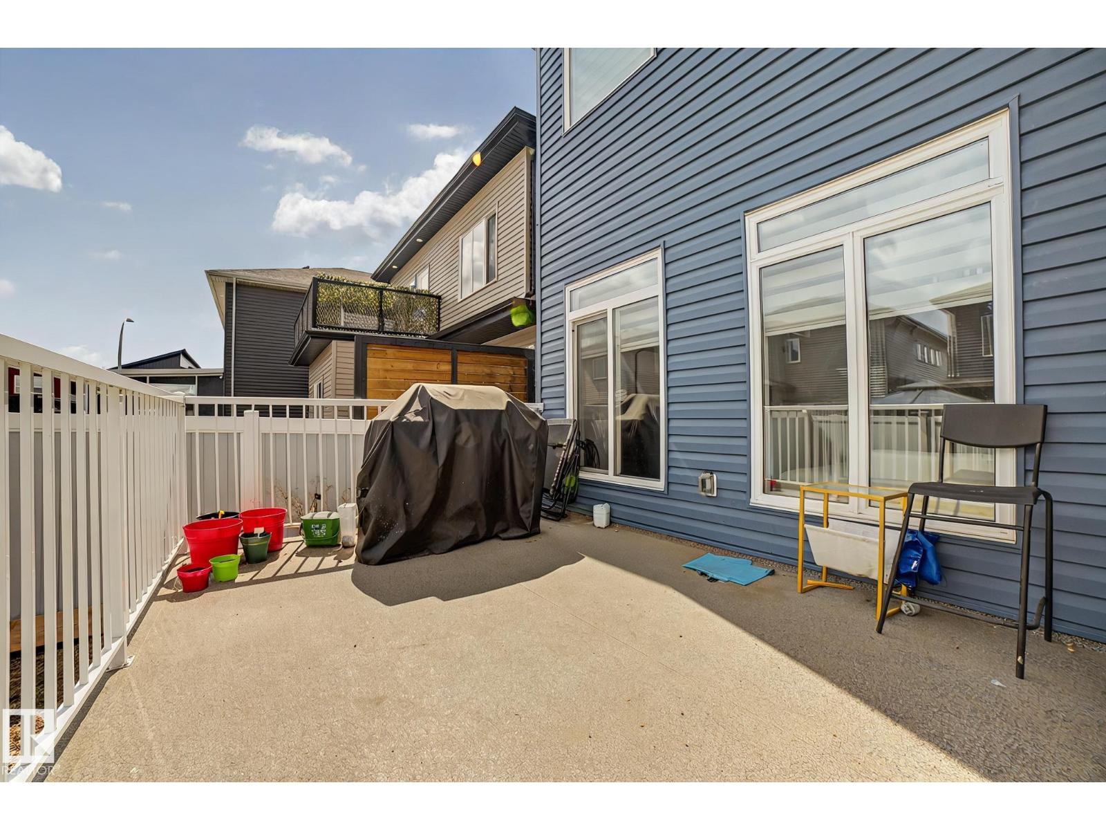 15023 15 ST NW, Edmonton