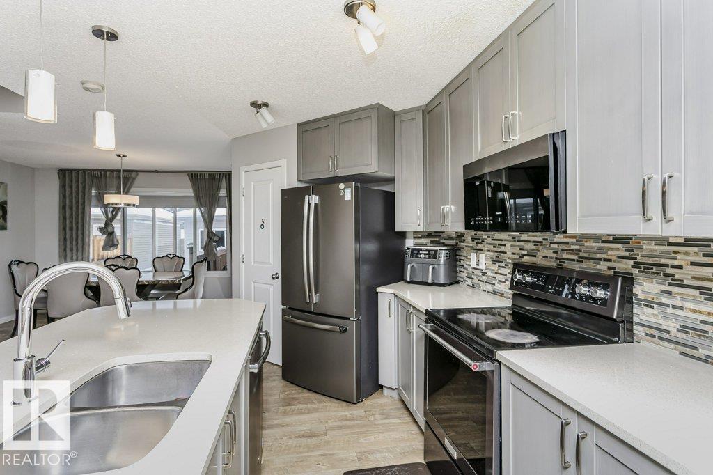 4027 CHAPPELLE GREEN GR SW, Edmonton