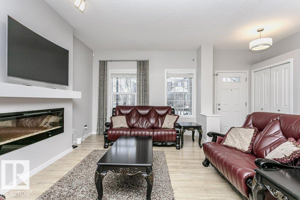 4027 CHAPPELLE GREEN GR SW, Edmonton