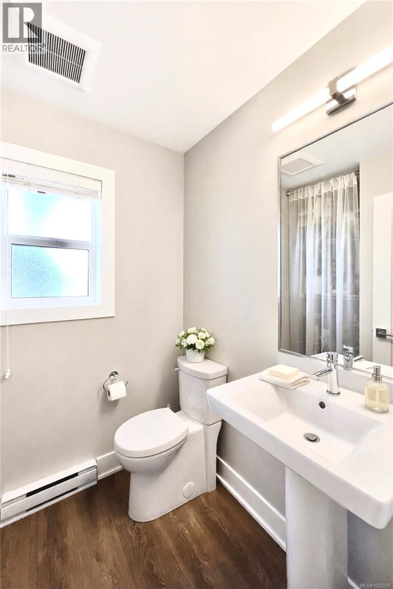 2727 Celestial Crt, Langford