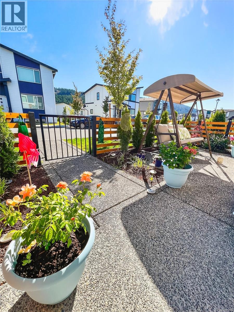 2727 Celestial Crt, Langford