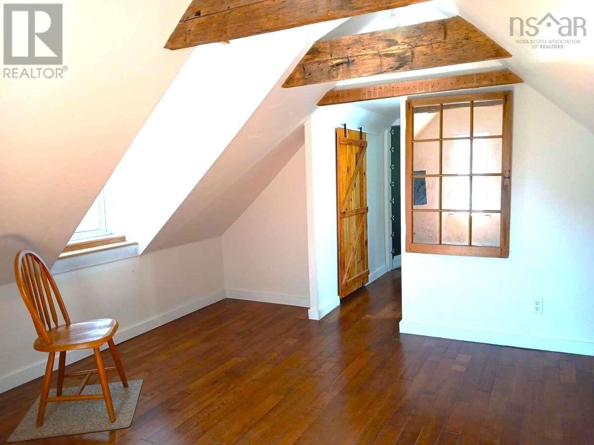 Property 19 of 40 of 3 Breakwater Lane