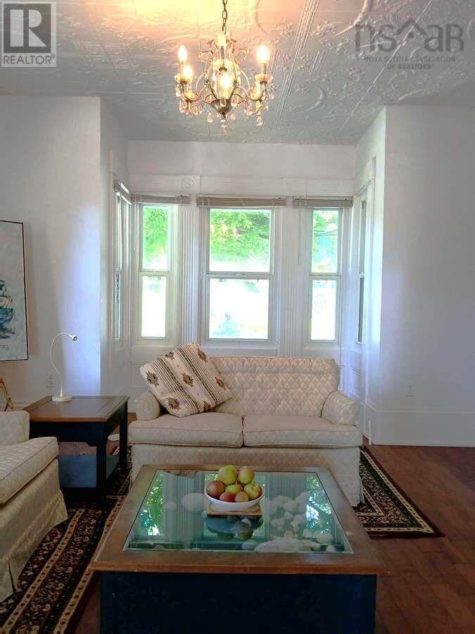 Property 28 of 40 of 3 Breakwater Lane