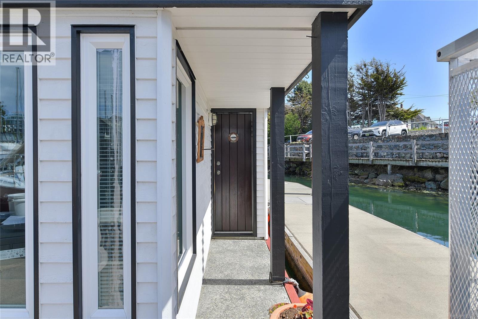 27 453 Head Street, Esquimalt