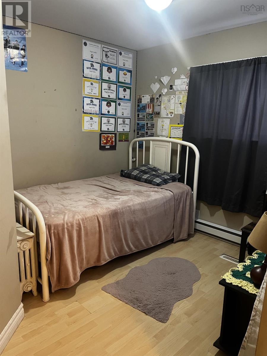 Property 17 of 44 of 65 Company Street