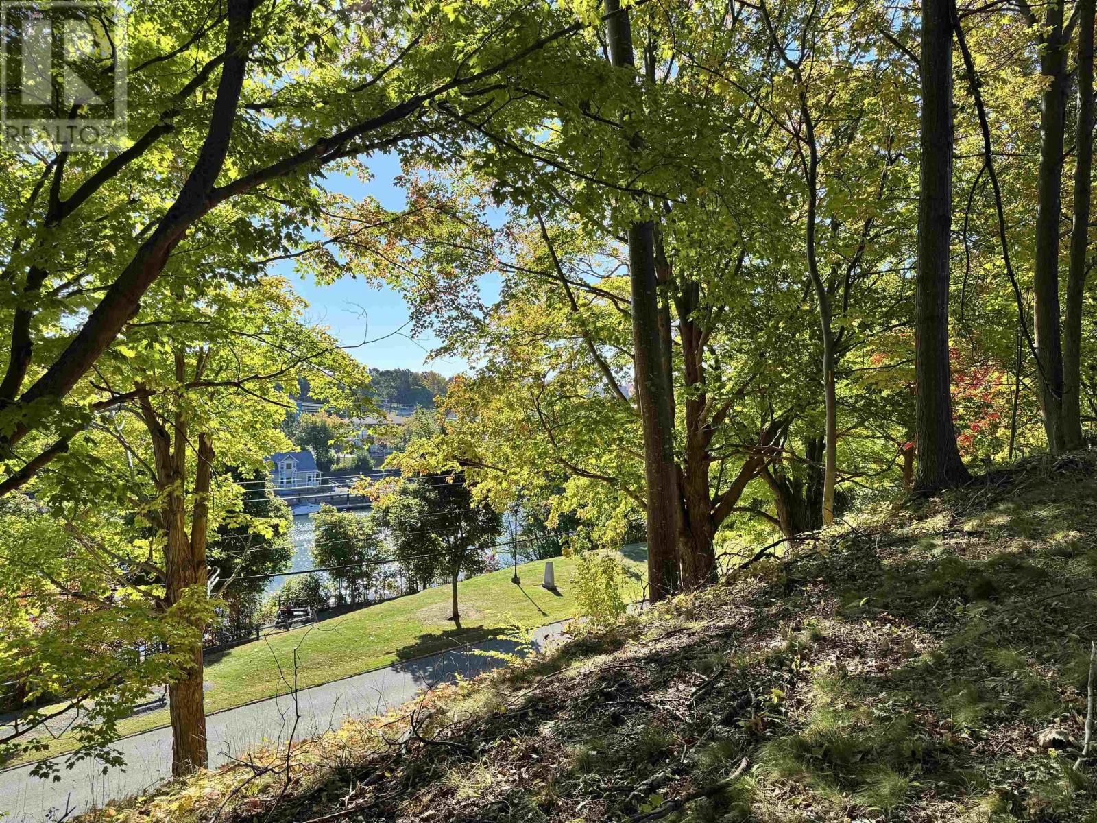 Property 31 of 44 of 65 Company Street