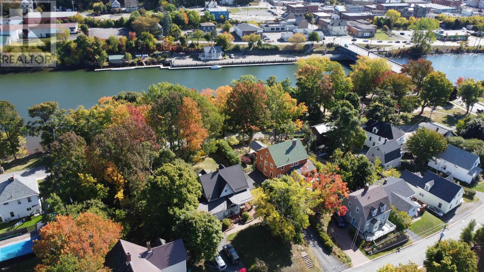 Property 44 of 44 of 65 Company Street