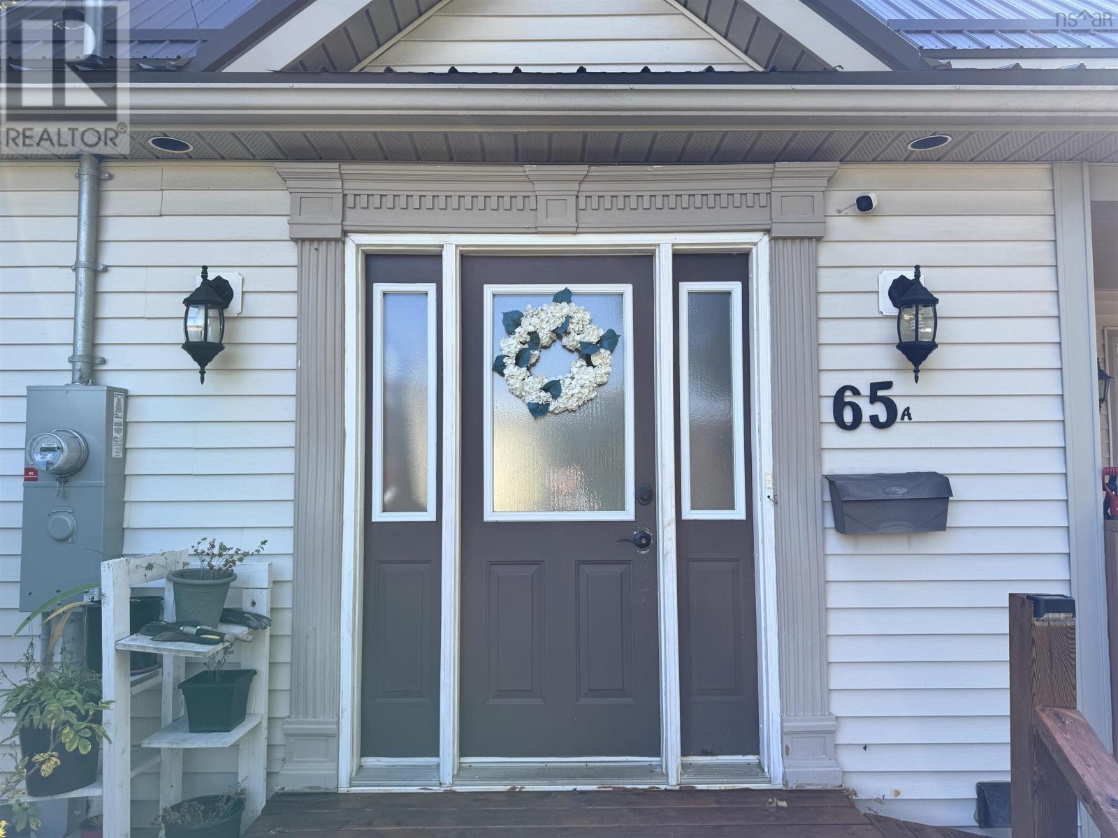 Property 5 of 44 of 65 Company Street