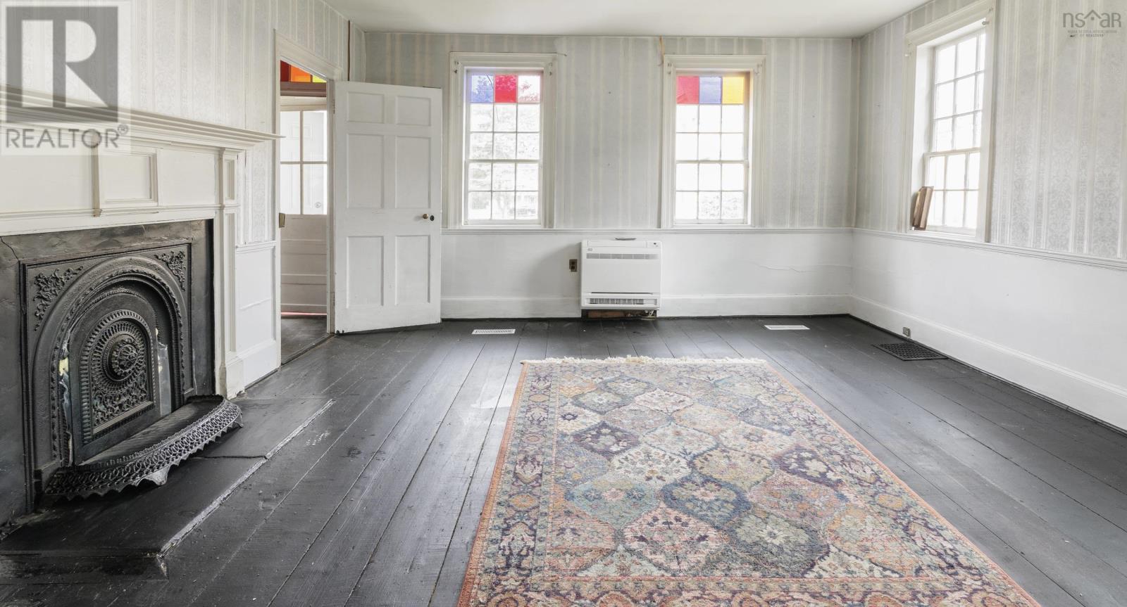 Property 20 of 49 of 29 Willow Street