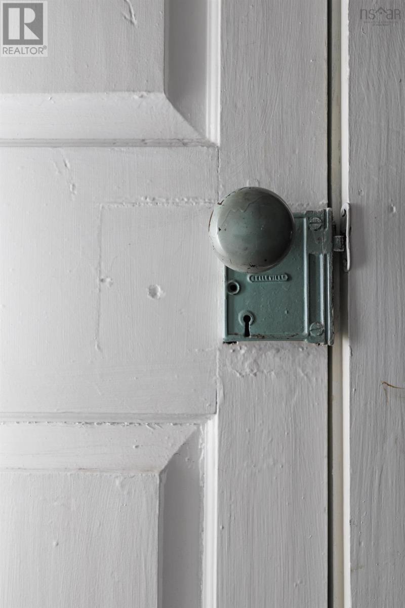 Property 11 of 49 of 29 Willow Street