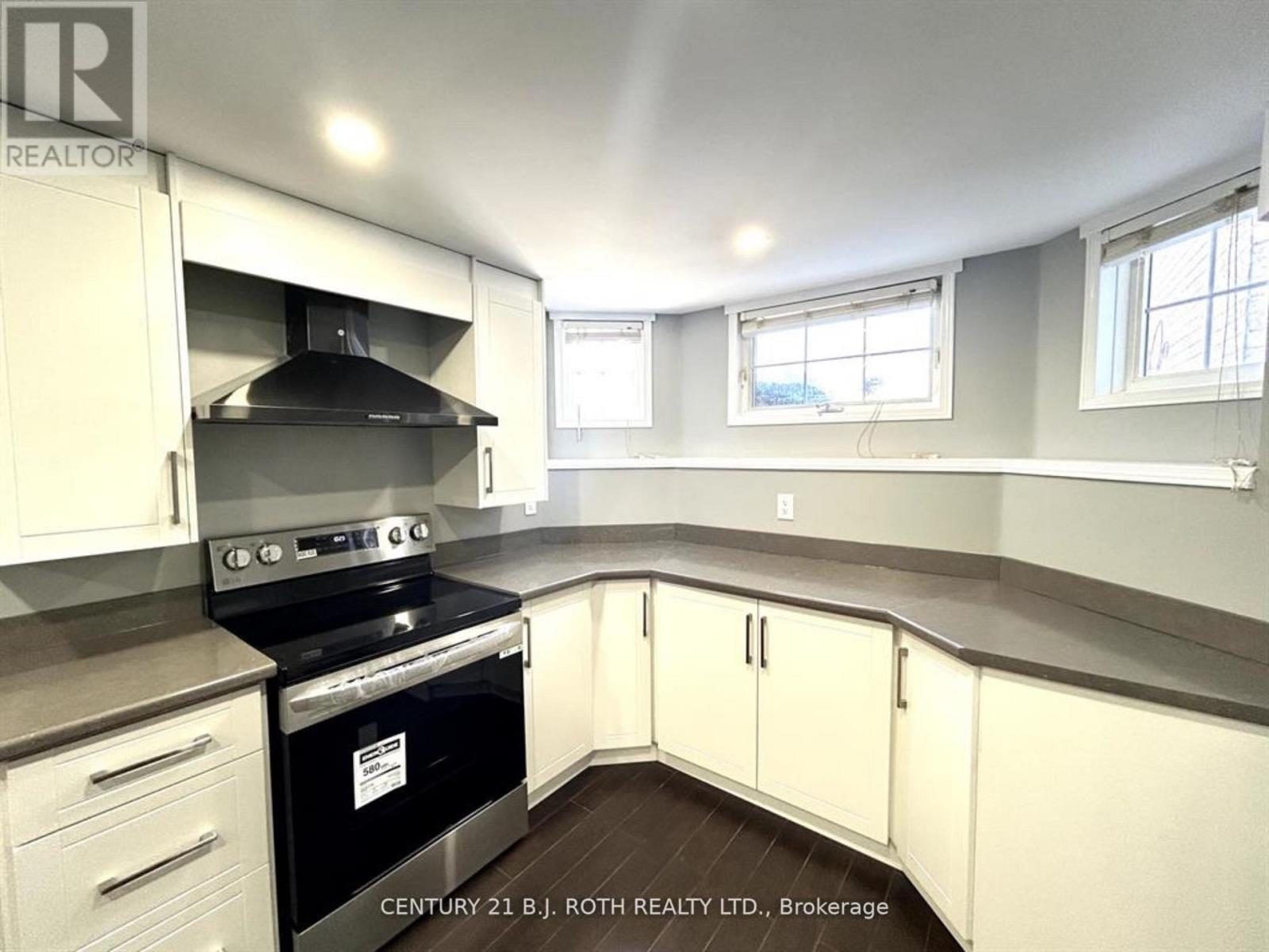 LOWER - 140 MONIQUE CRESCENT - Photo 5 of 14, Barrie (East Bayfield), Ontario