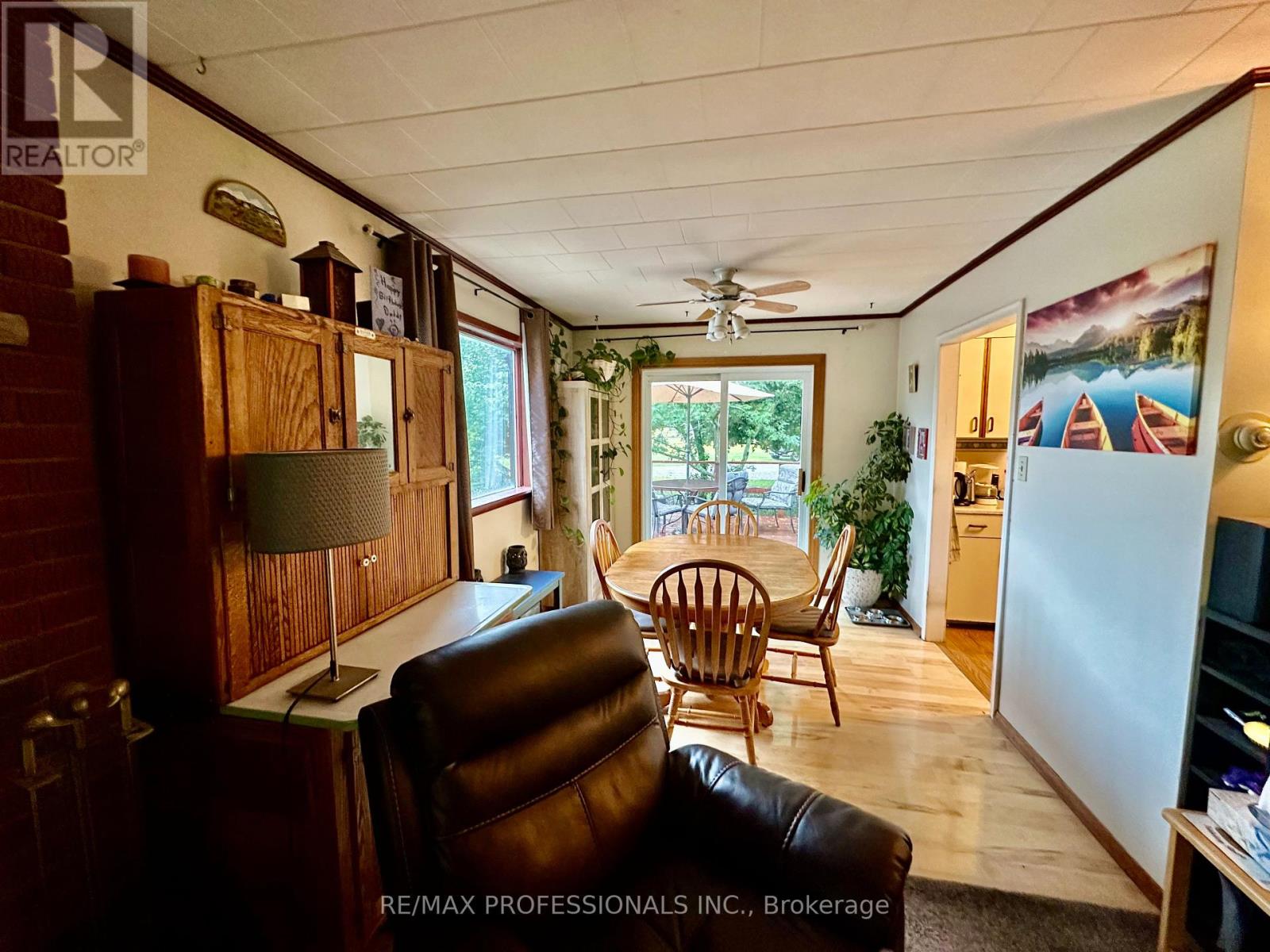 13958 TRAFALGAR ROAD - 6