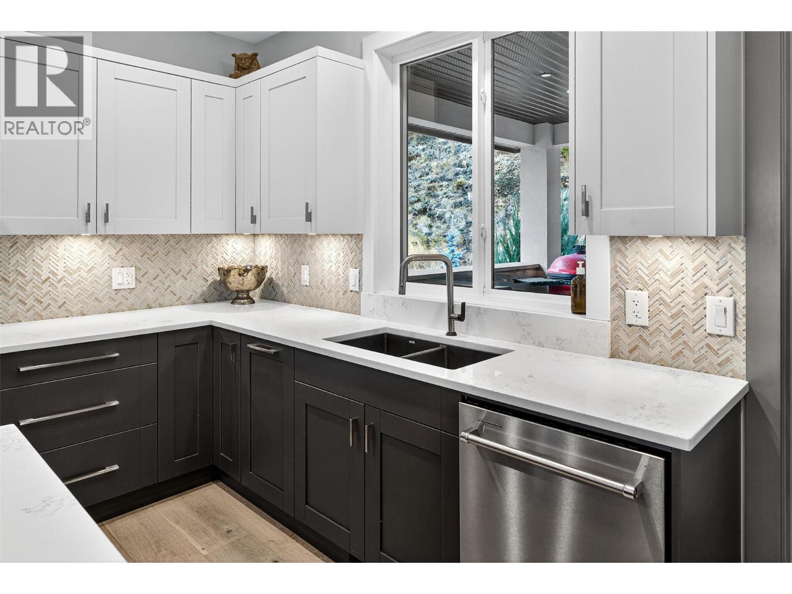  209 Summer Wood Drive, Kelowna