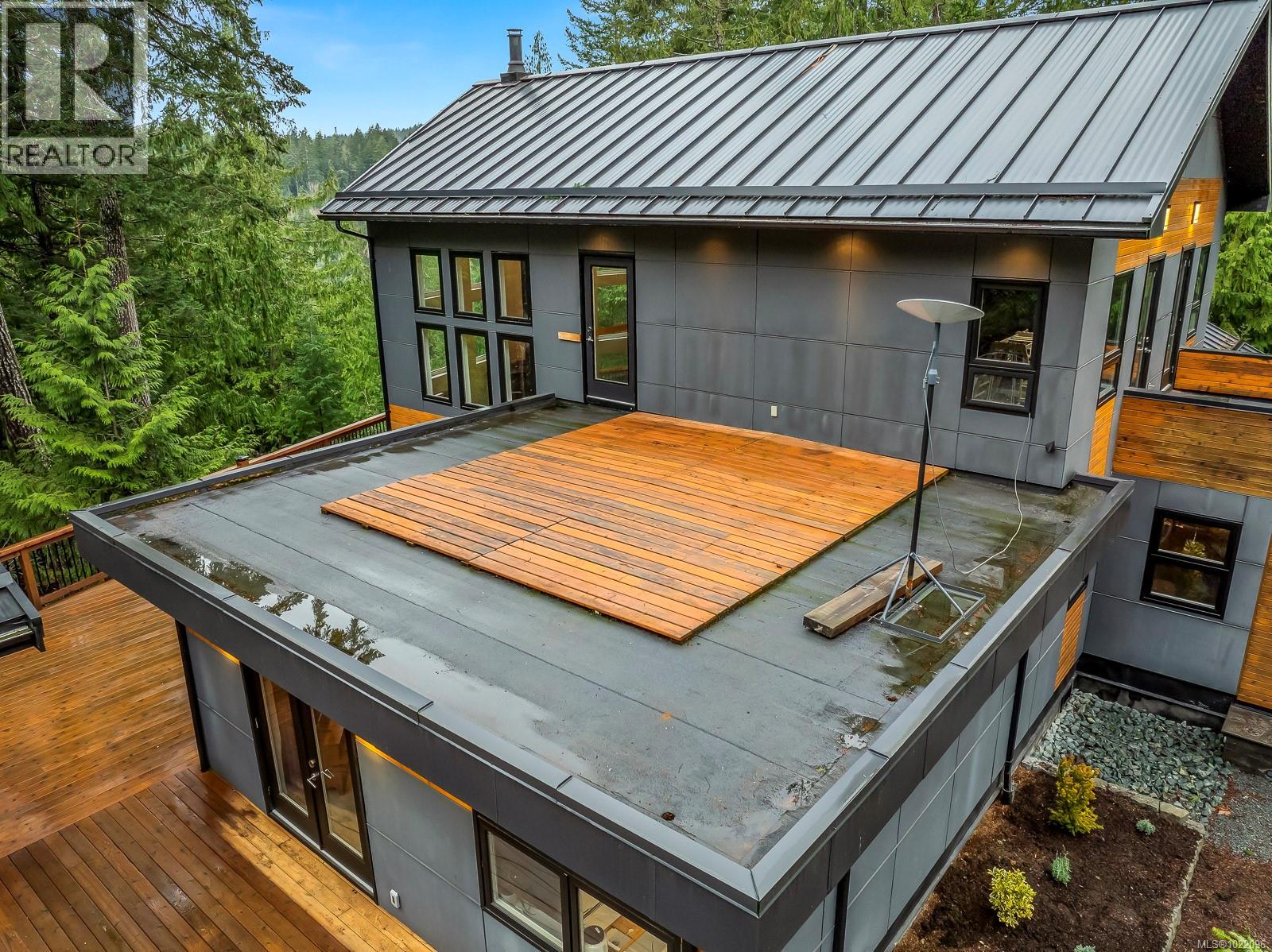 2640 Conville Bay Rd, Quadra Island - Exteriors - Drone/Aerial View - Photo 7