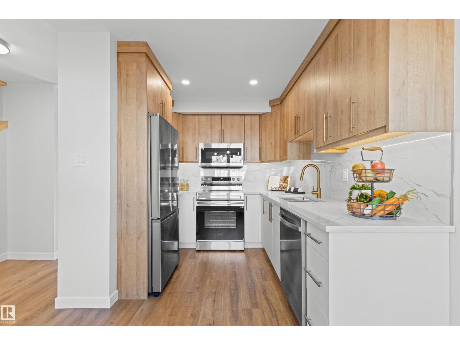 2935 109 ST NW, Edmonton