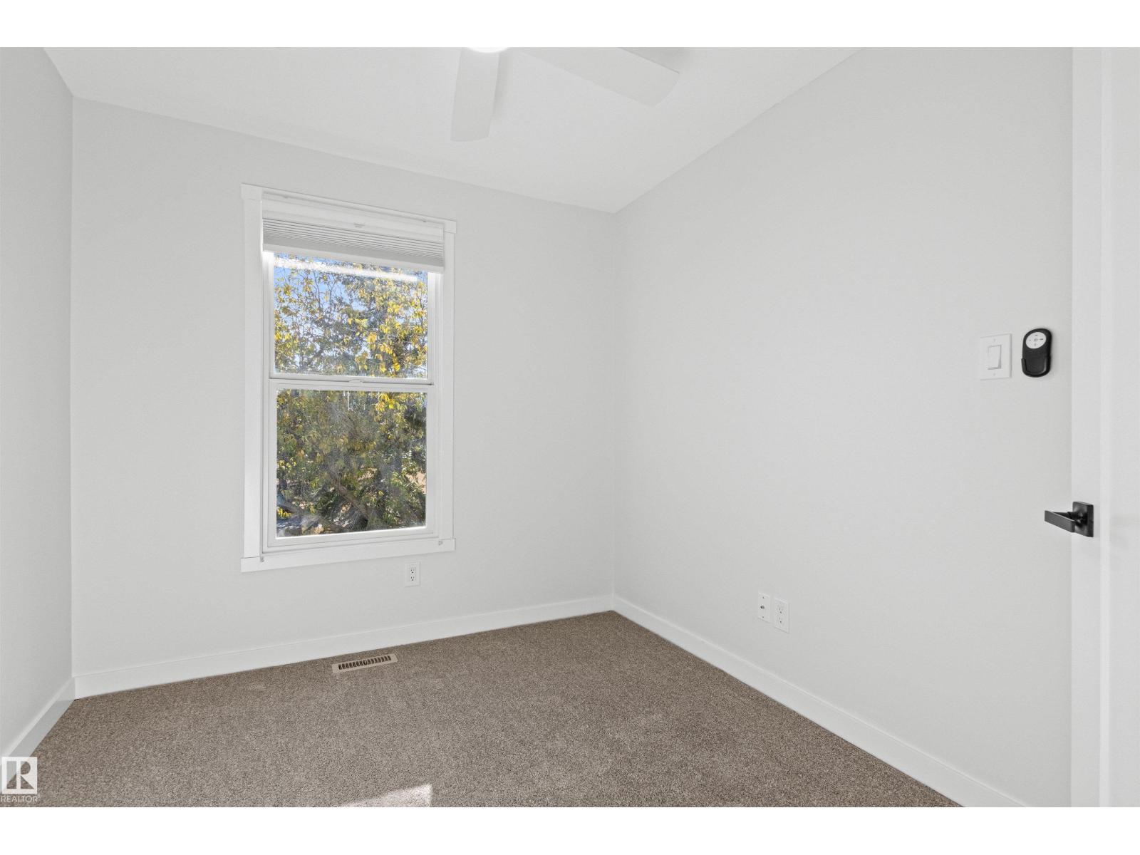 2935 109 ST NW, Edmonton