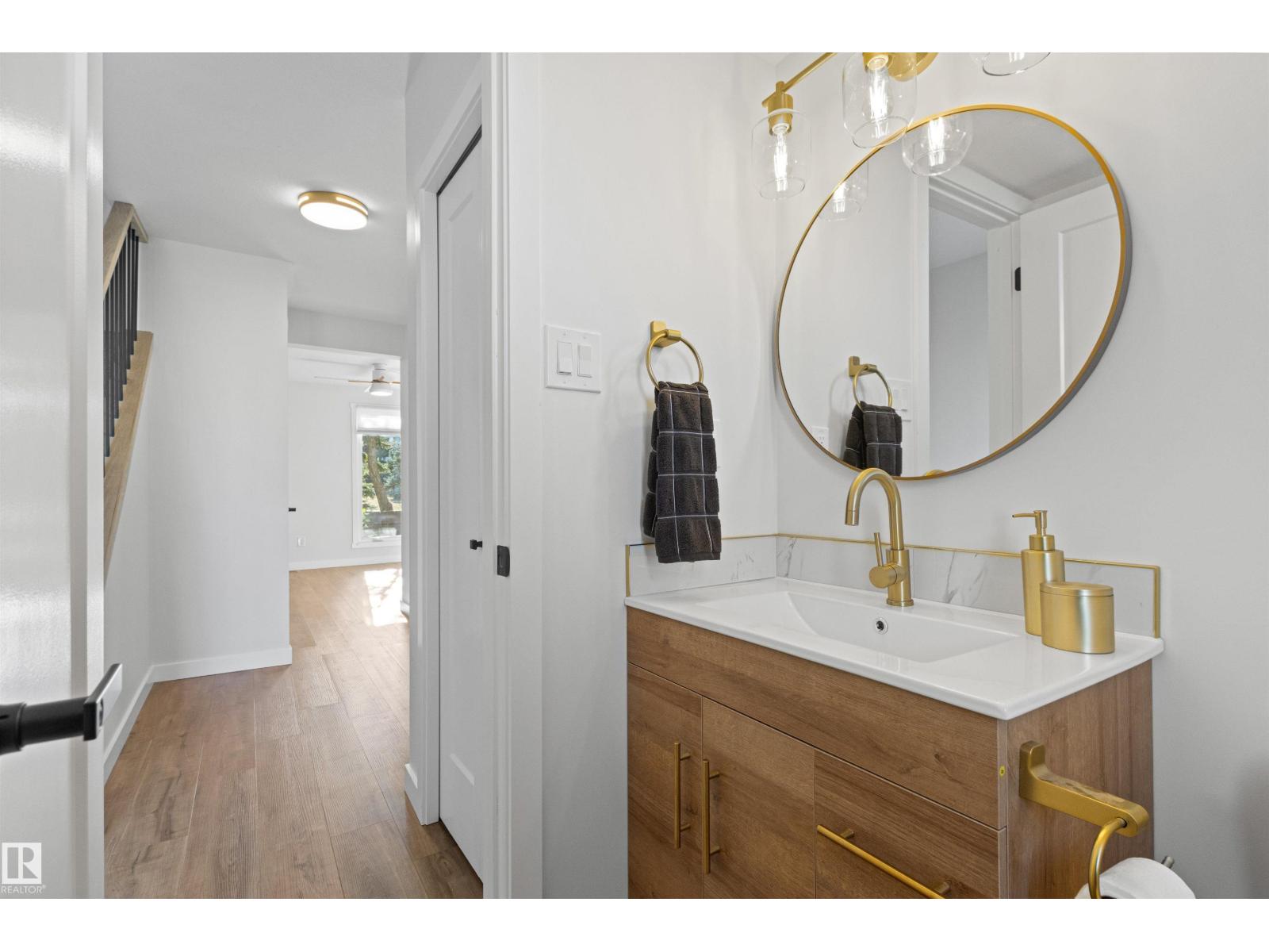 2935 109 ST NW, Edmonton